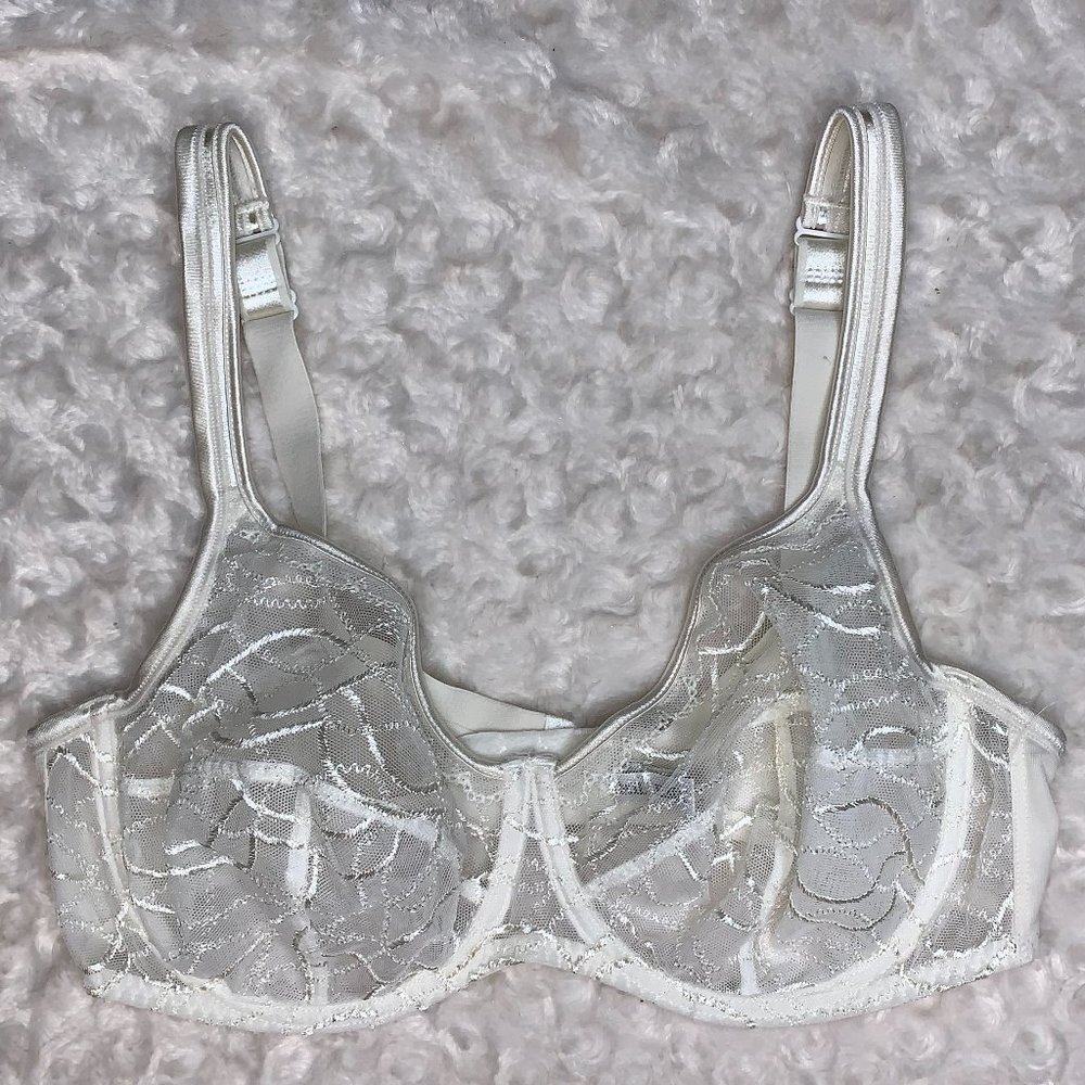 Millesia White Lace Underwire Bra 38D EUC